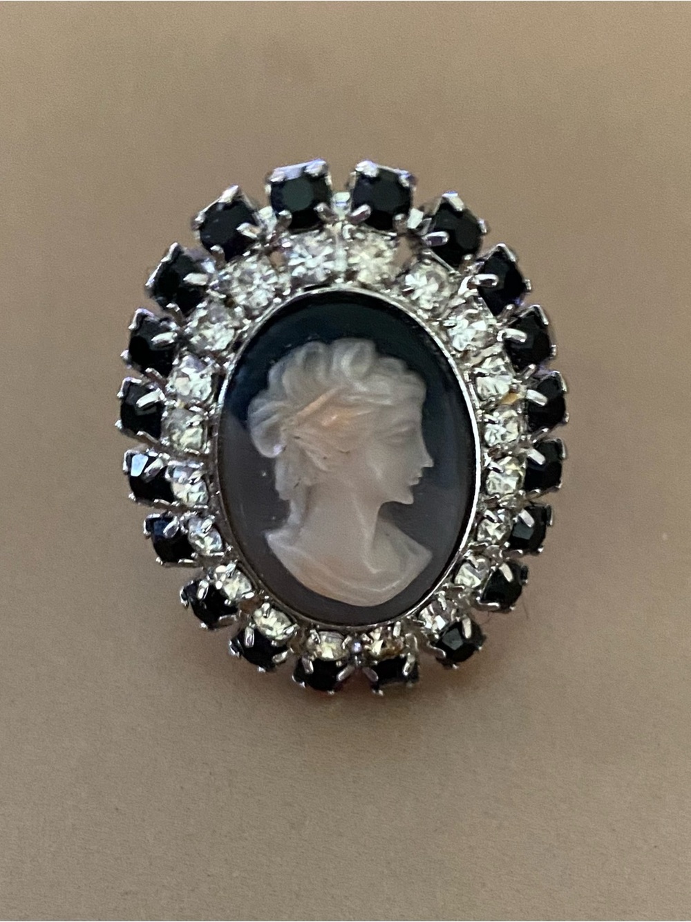 Adjustable Ring Cameo Vintage Park Lane